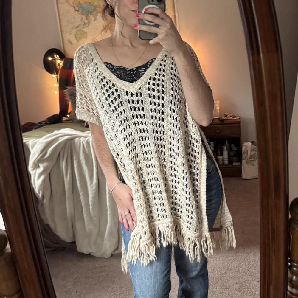 Open-Knit Cream Fringe V-Neck Tank Top